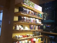 -星巴克(珠海摩尔百货店)
