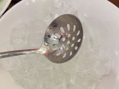 -亮欢寨酸汤鱼(沙冲路店)