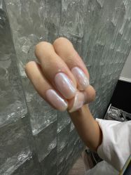 -花岐款式专研健康美甲沙龙