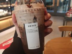 -星巴克(青岛火车北站候车大厅店)