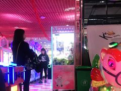 -鸿通城购物中心