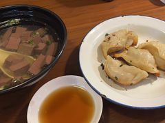 -舒蔡记生煎菜饭(云南中路店)