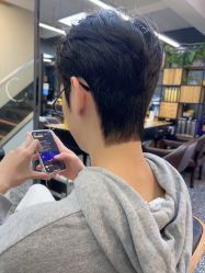 -藤野造型专业烫染接发