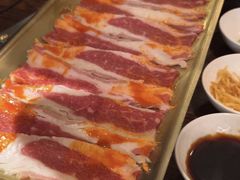 -围炉肉舍•炭烤活鳗•丹东海鲜烤肉(步行街店)