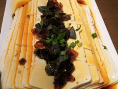 皮蛋豆腐-胖哥俩肉蟹煲(悦荟广场店)