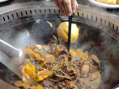 -锅老头海鲜铁锅炖