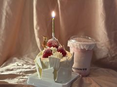 -罗森尼娜(德思勤店)