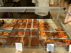 -VERIE BAKEHOUSE