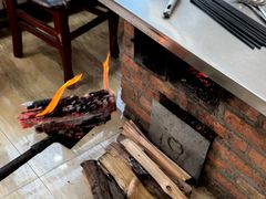 -粘豆包柴火铁锅炖