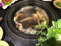 -唇辣号重庆老火锅(燕郊鑫乐汇店)