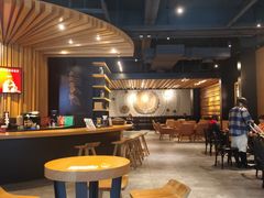 大堂-星巴克臻选(长沙运达中央广场店)