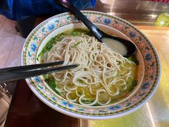 -金杨拉面王小吃面馆·牛三宝面·红烧牛肉粉