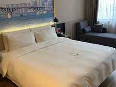 -长沙晚报大道亚朵酒店