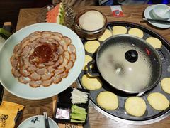 -三人行骨头王火锅(长寿店)