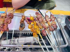 -古彭7只羊·鲜羊肉串·龙虾烧烤(玄武墨香路店)