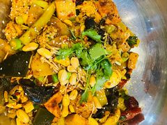 -拿渡麻辣香锅(世茂广场·工三店)