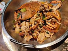 -七欣天香辣蟹火锅(上海银亿滨江店)