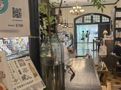 -良友书坊(安徽路店)