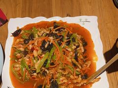 鱼香肉丝-小俩口烧烤东北菜(双井店)