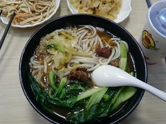 -好一家牛肉粉(山东路家乐福店)