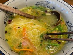 -芸南道·过桥米线(昆明老街旗舰店)