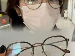 -爱视眸Eyeblling眼镜·依视路·蔡司镜片折扣店(百联南方商城购物中心)