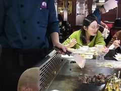 -利昂法式铁板主题餐厅(新奥购物中心店)
