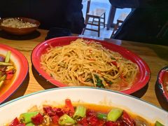 -先启半步颠小酒馆(虹桥龙湖天街店)