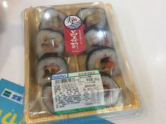 -全家便利店(漕溪北路七店)