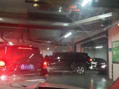 -杭州滨江宝龙城