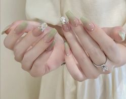 -LILY NAILS美甲美睫