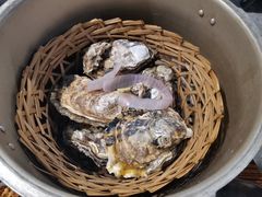 高压锅竹笼蒸蚝-蚝堡海鲜·威海菜·海肠捞饭·烧烤·亚洲吃蚝公司(幸福门店)