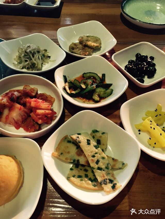 秘苑韩餐厅·炭火烤肉(天津远洋未来广场店)餐前小菜图片 - 第2张