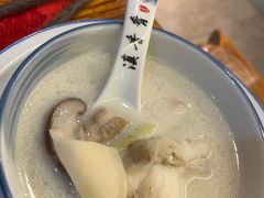 -滇香肴·云南菜蒸汽石锅鱼(云南北路店)
