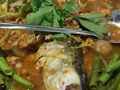 -大头虾越式风味餐厅(光明广场店)