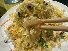 白菜心蜇皮-小船渔村·大连菜(新华街店)