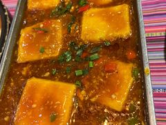 -香巴拉云南餐厅(华莱坞店)