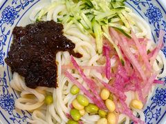 老北京炸酱面-门框胡同百年卤煮(鸟巢店)