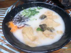 -渔米丰·广府鱼汤米线(光明广场店)