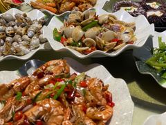 -阿浪海鲜连锁加工店(B栋2排1号火车头店)