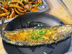 -郑记•不夜城烧烤•龙虾•虾蟹(黄鹤楼店)