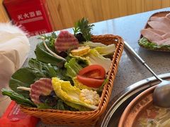 -阿婆情腊排骨火锅(金虹路店)