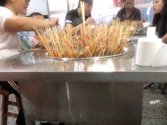 -卫卫麻辣烫(建设新村路店)