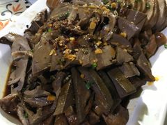 -吴长子卤菜馆(统一街店)