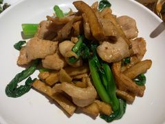 -老广酒楼(樱花店)