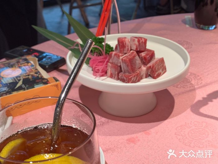 行家海鲜火锅酒家(静安寺店)特选牛肉粒图片