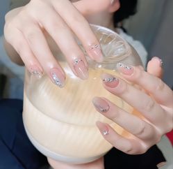 -斯馨·健康美甲美睫