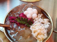 -何师烧烤Pro ·江湖川菜·小龙虾·精酿啤酒(太古里旗舰店)