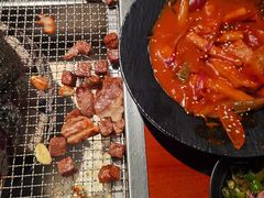-肉甲韩国木炭烤肉(新壹街1店)