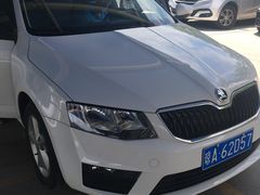 -一嗨租车(凤凰机场店)